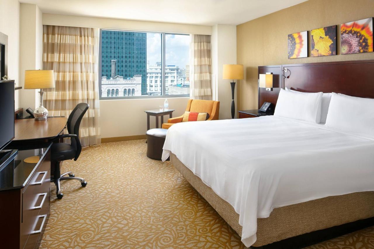 Готель Milwaukee Marriott Downtown Екстер'єр фото